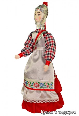 Женская кукла в традиционной чувашской одежде